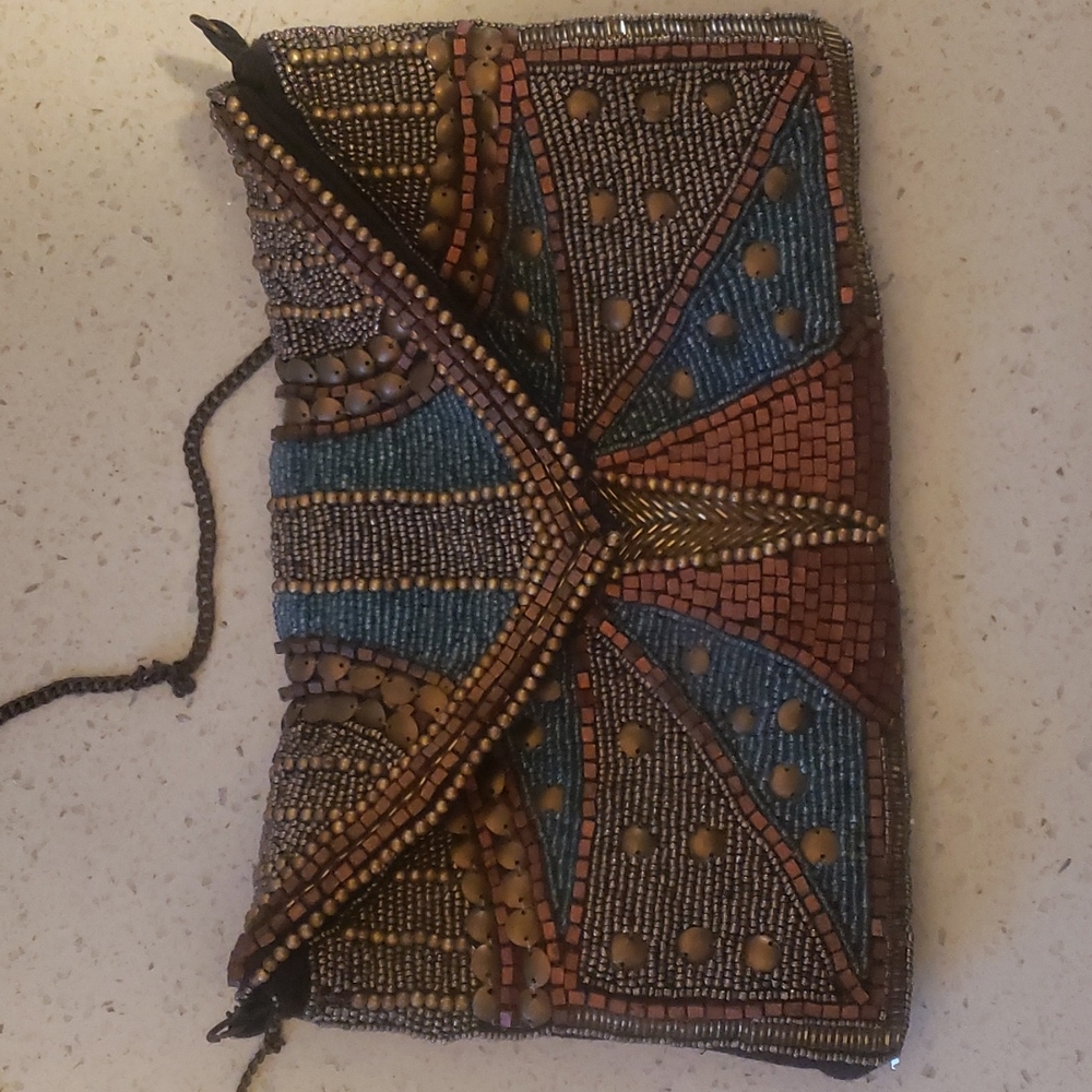 Atmosphere Clutch Bag